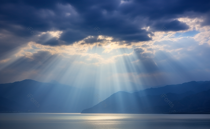 夏天蓝天白云下的自然光照耀在大海上风景摄影图,高清,摄影图,摄影图片,图片大全,摄影图免费下载